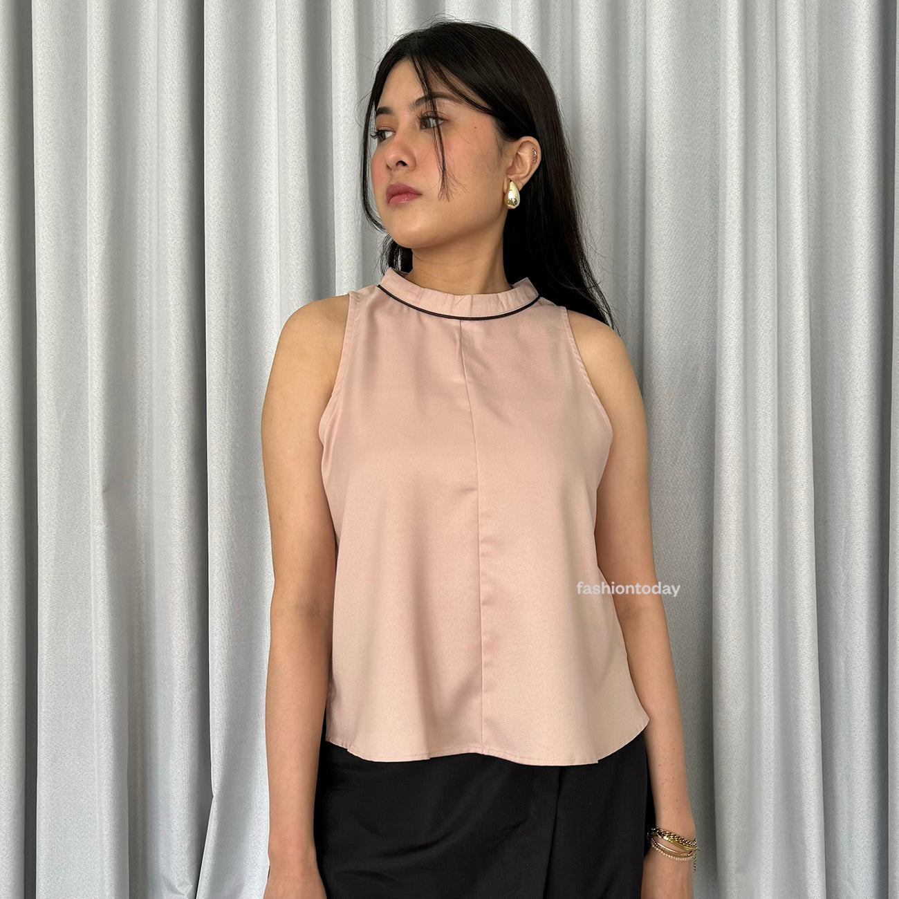 Sylvie Top