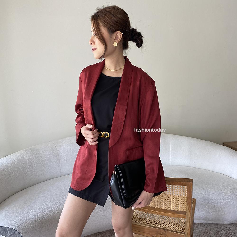 Olivia  Blazer