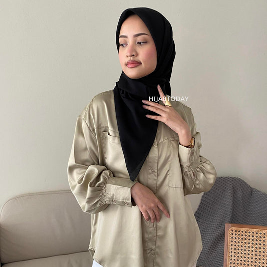 Raya Scarf