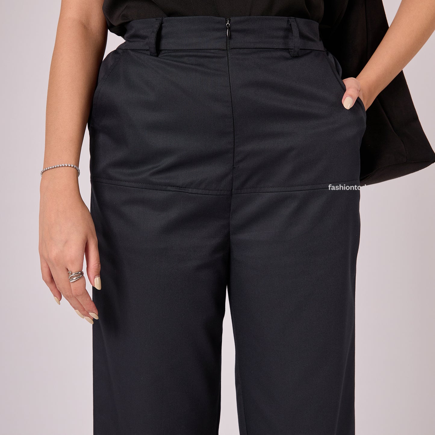 Moni Pants - Fashiontoday