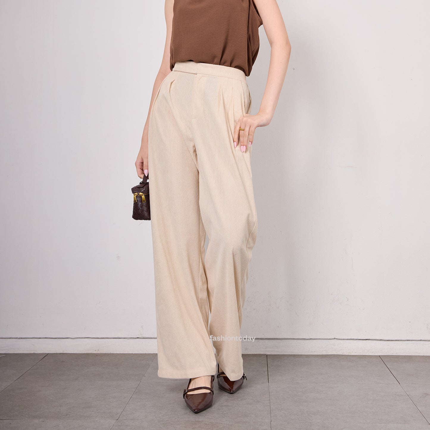 Boa Pants