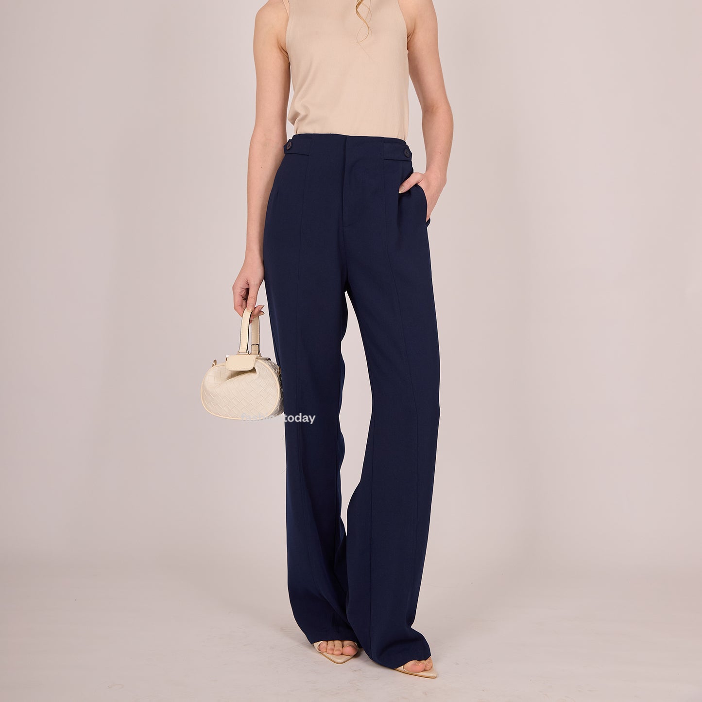 Amy Pants 2.0. - Fashiontoday