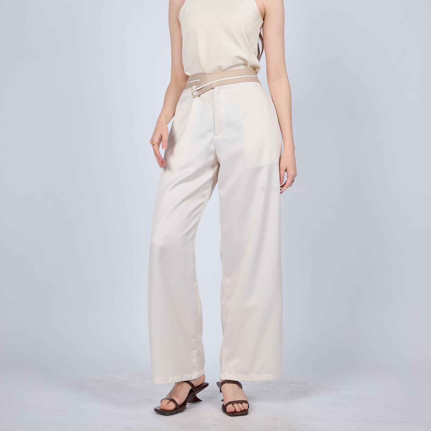Jessica Pants - Fashiontoday