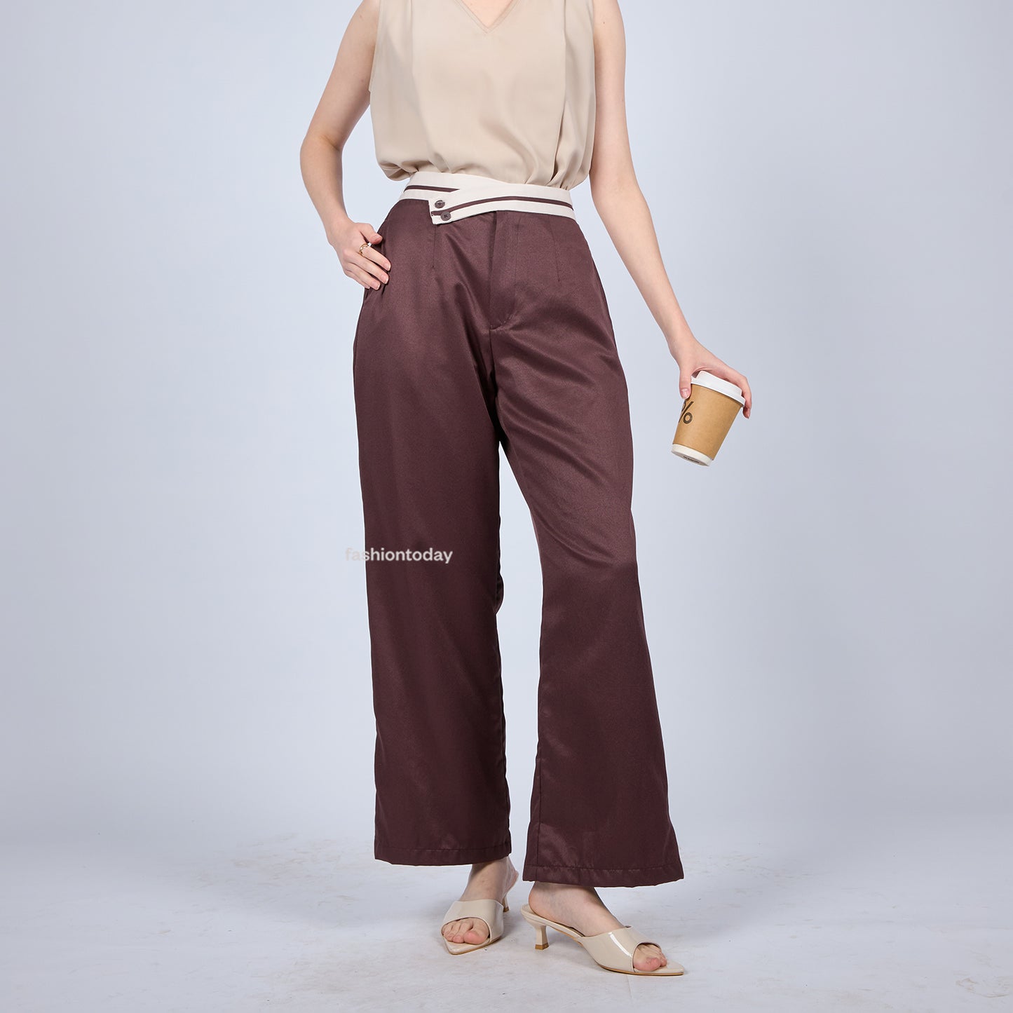 Jessica Pants - Fashiontoday