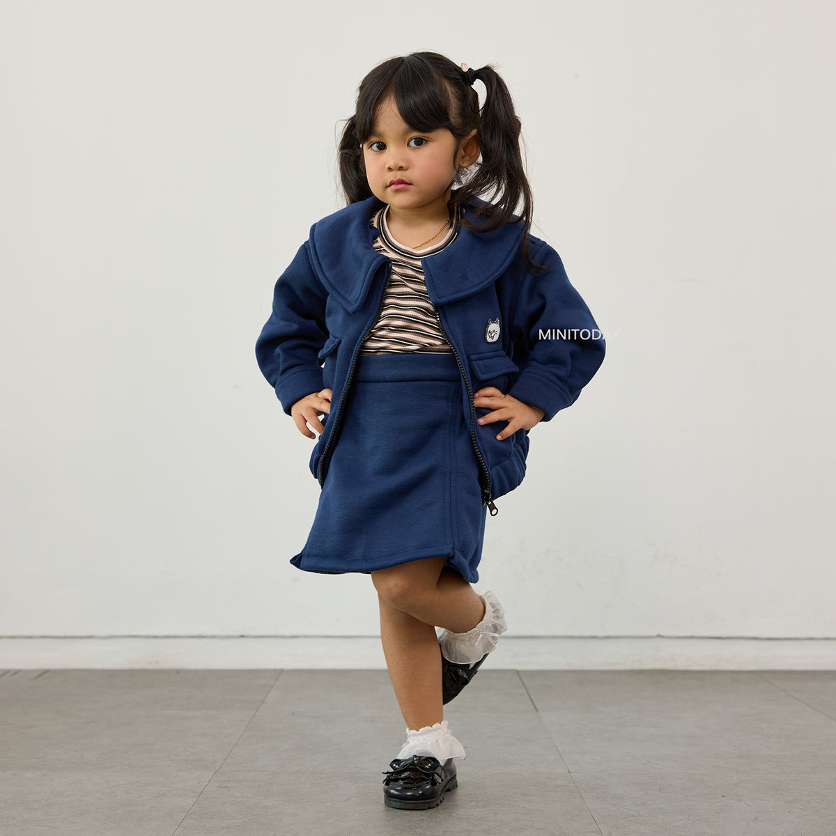 Gracia Jacket - Mini Today