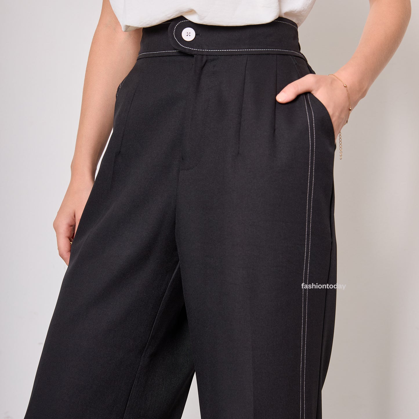 Julia Pants - Fashiontoday