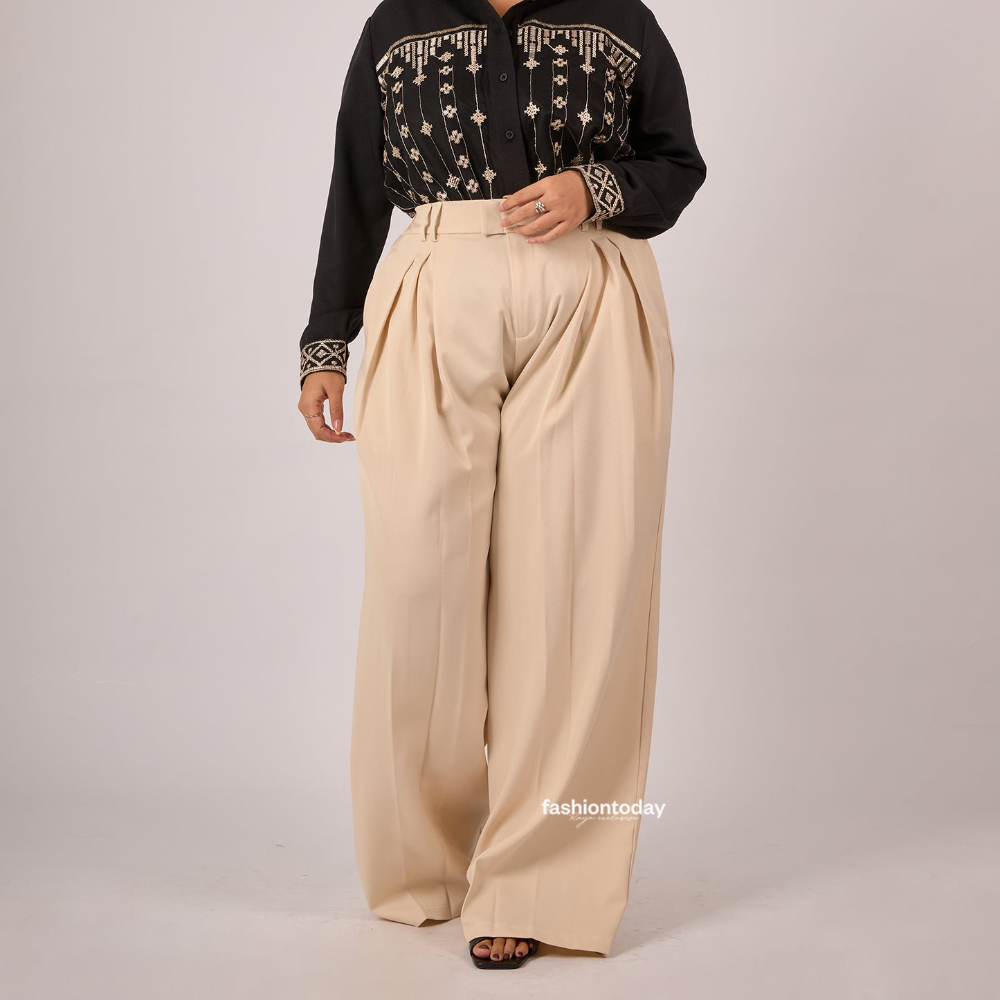 Niro Pants - Fashiontoday Raya Exclusive