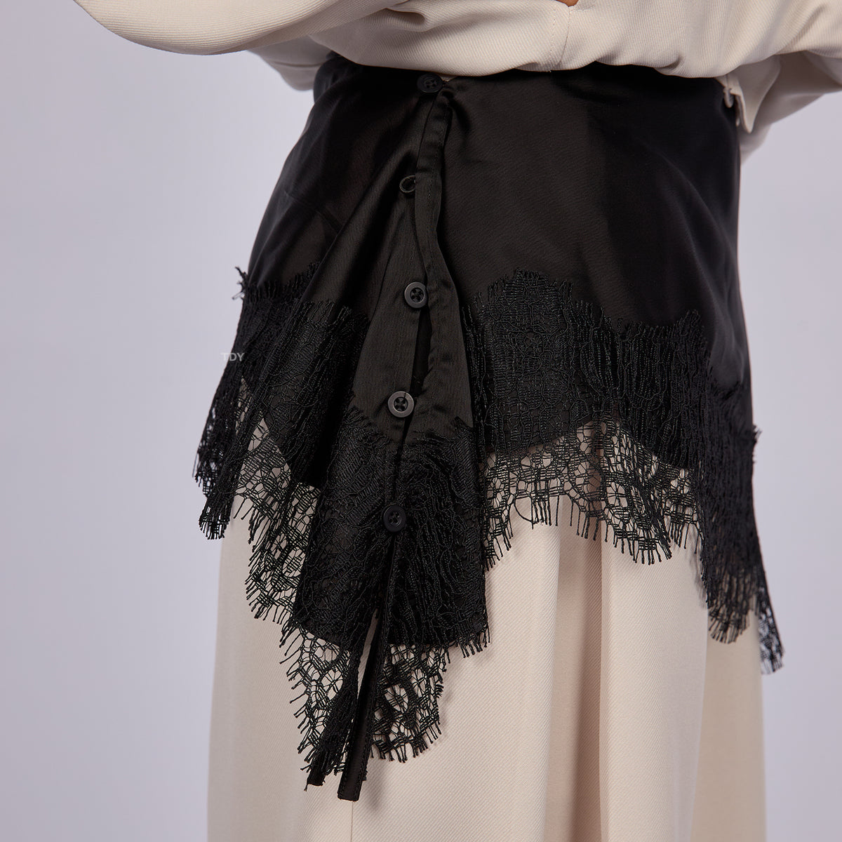 Apron Lace - TDY