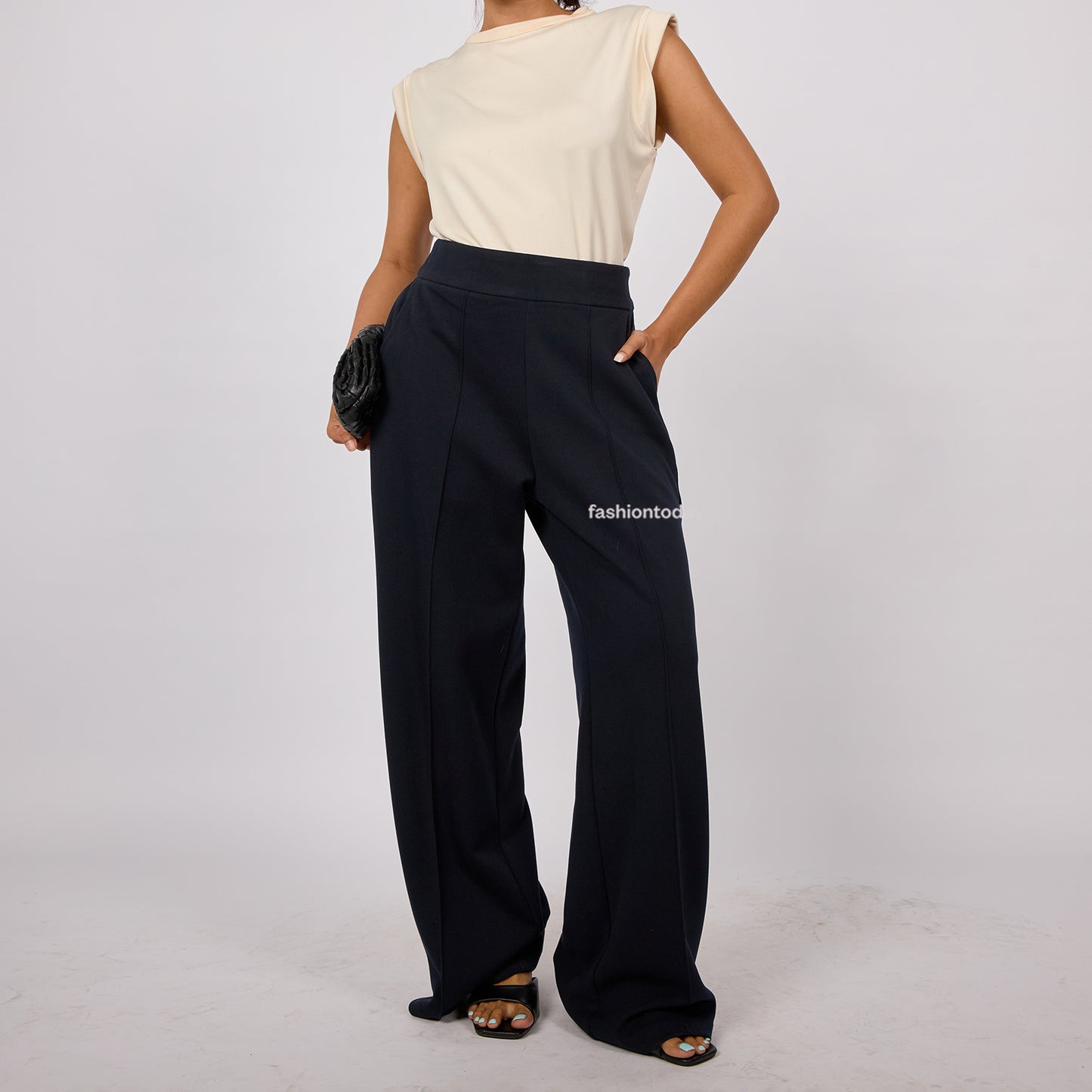 Allan Pants - Fashiontoday
