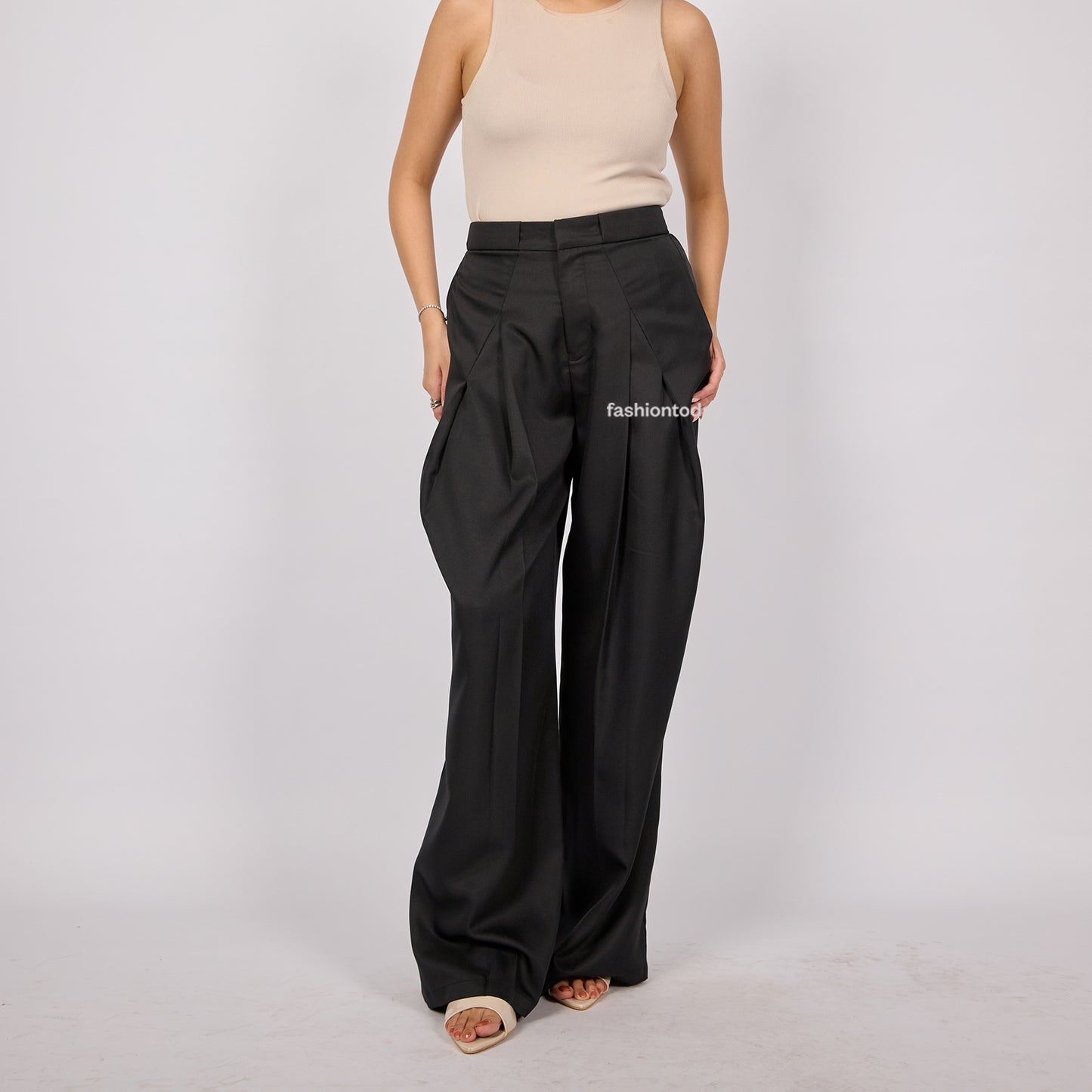 Kylie Pants - Fashiontoday