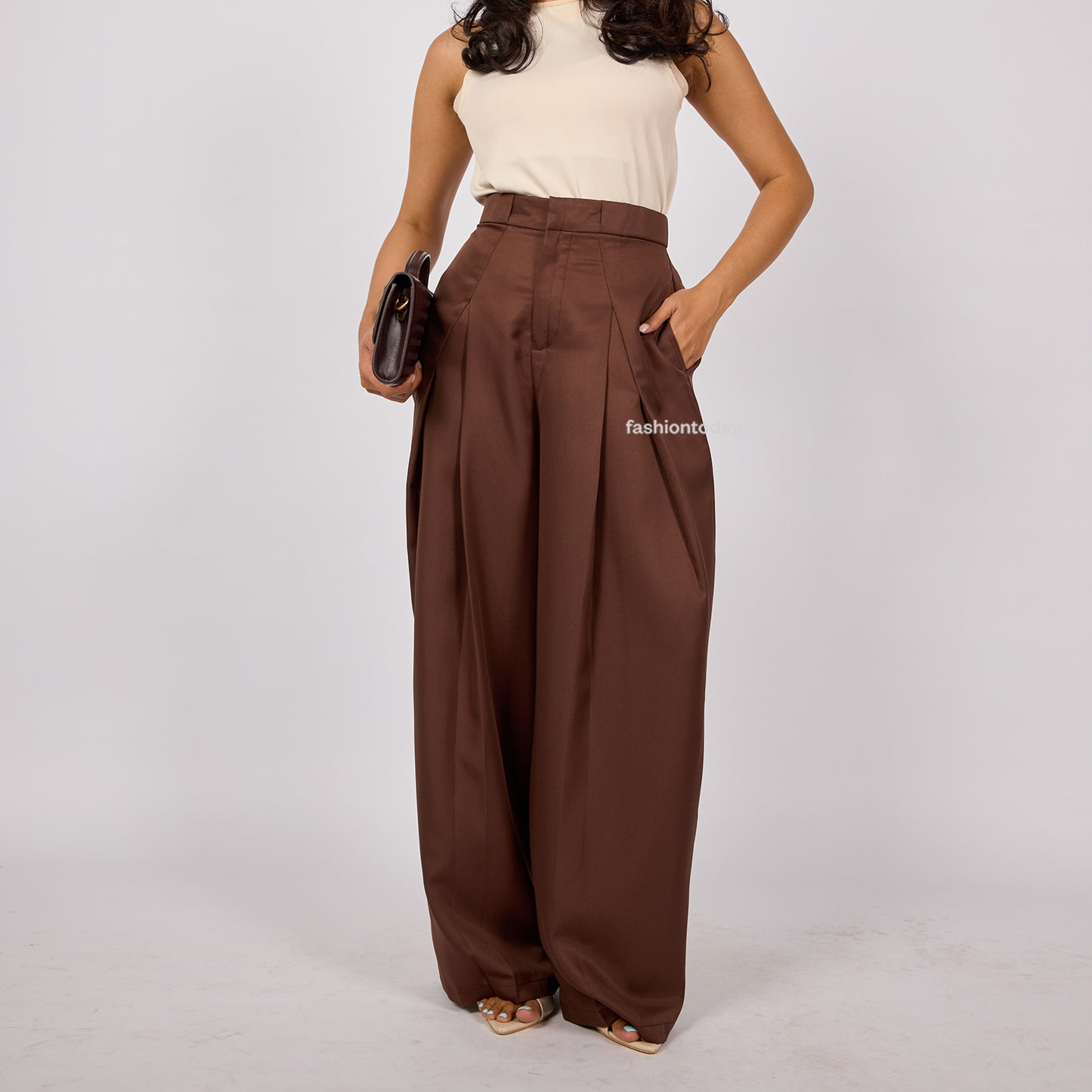 Kylie Pants - Fashiontoday