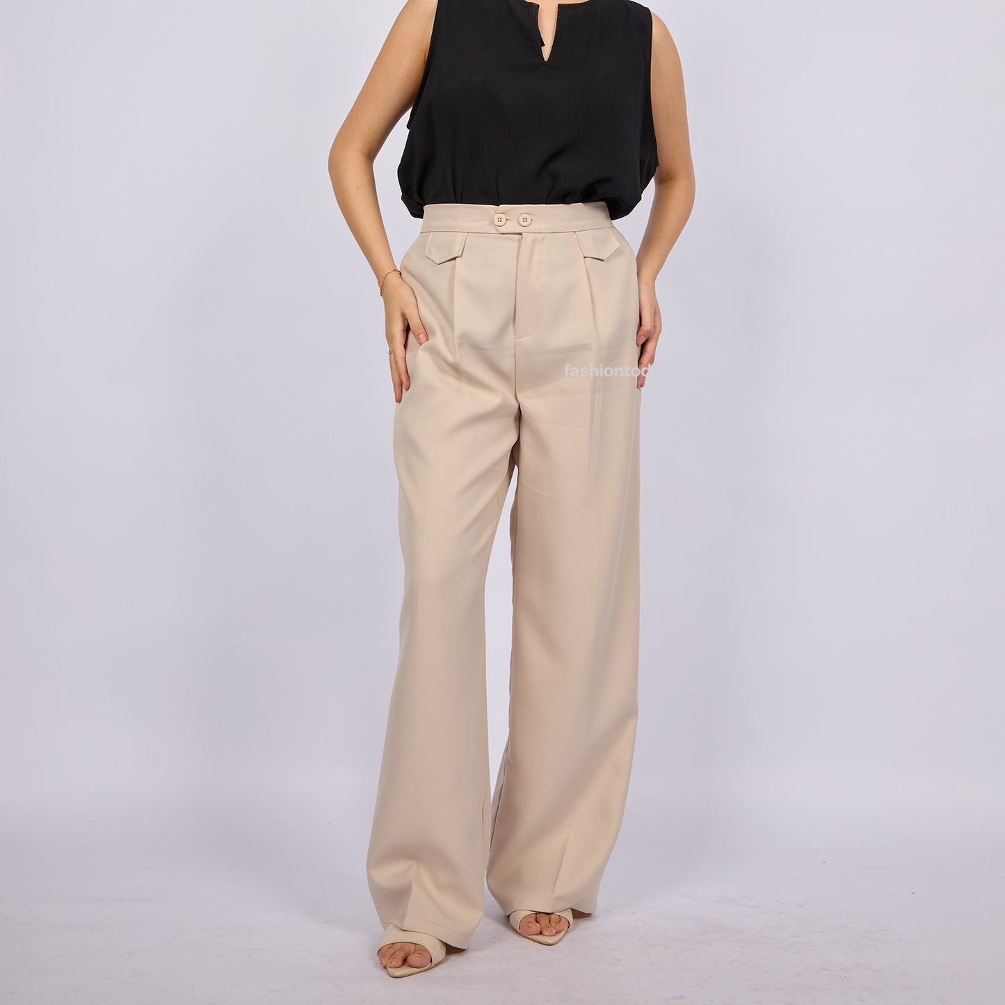 Saka Pants - Fashiontoday