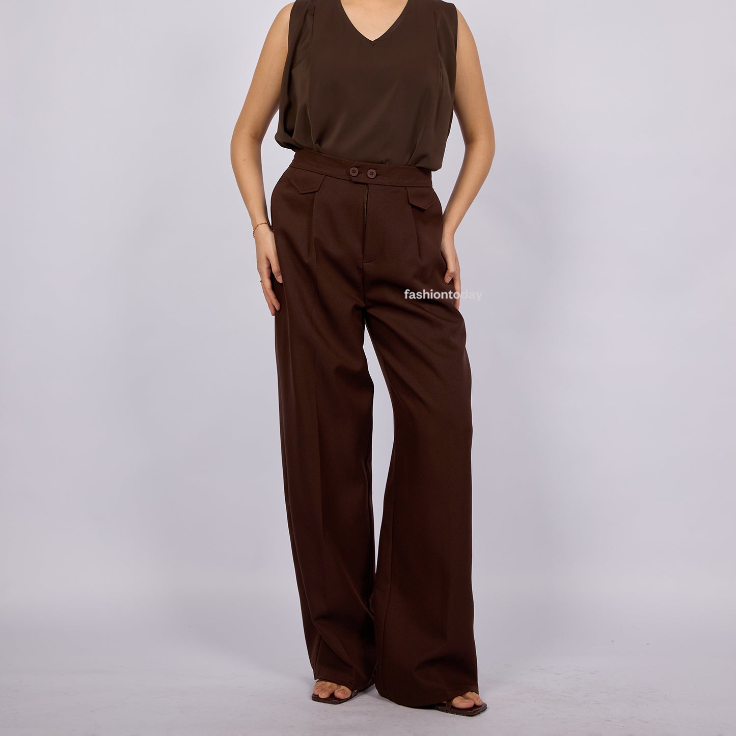 Saka Pants - Fashiontoday