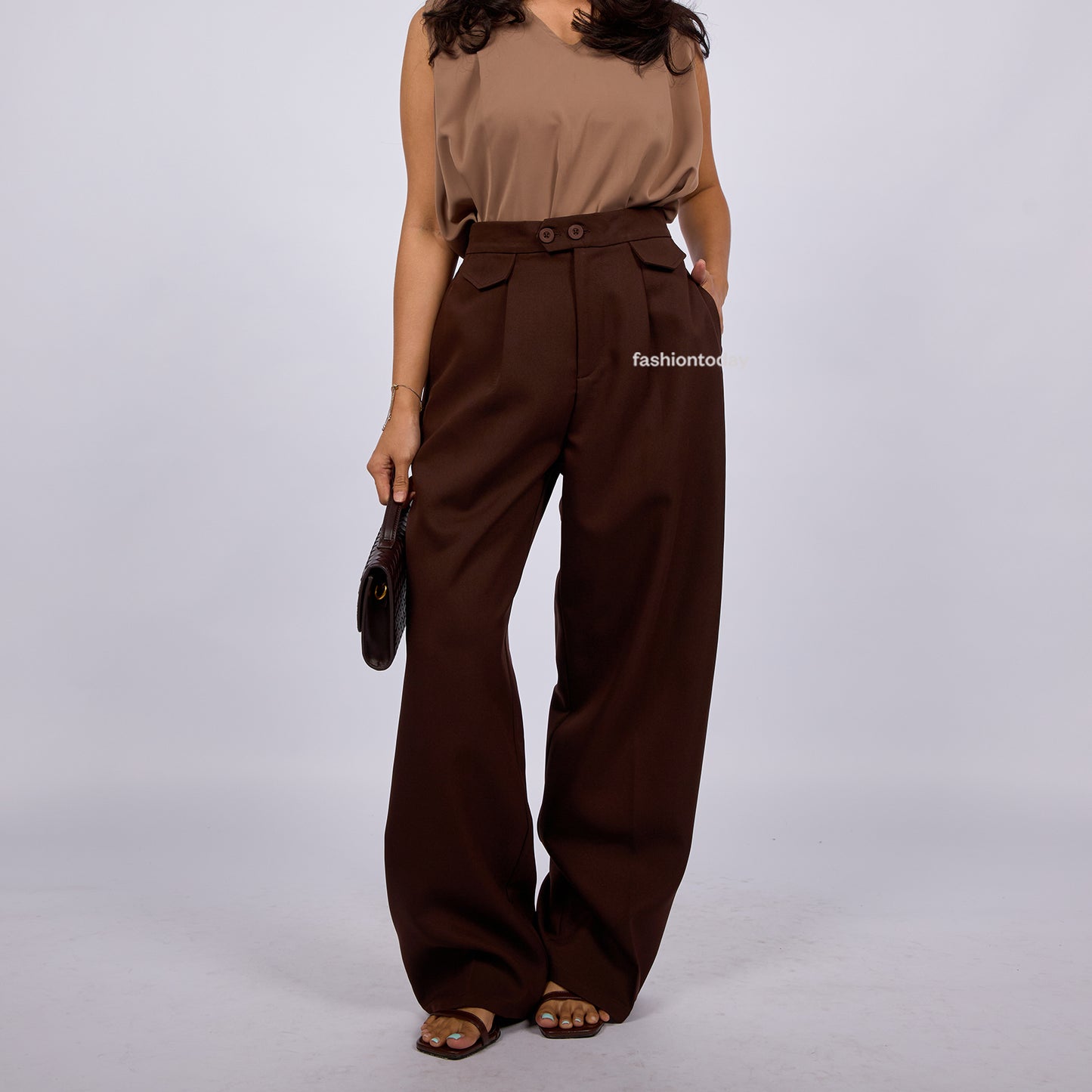 Saka Pants - Fashiontoday