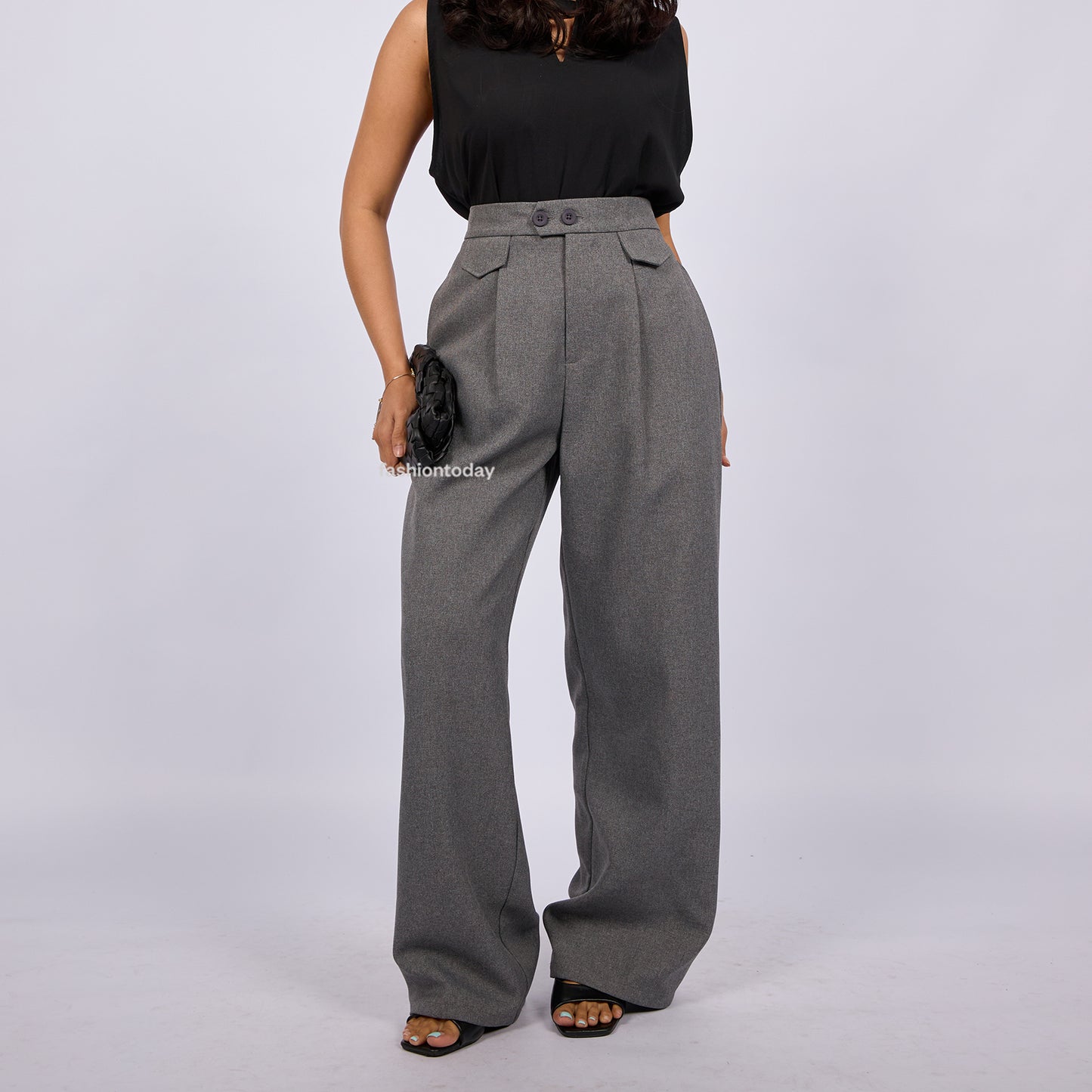 Saka Pants - Fashiontoday