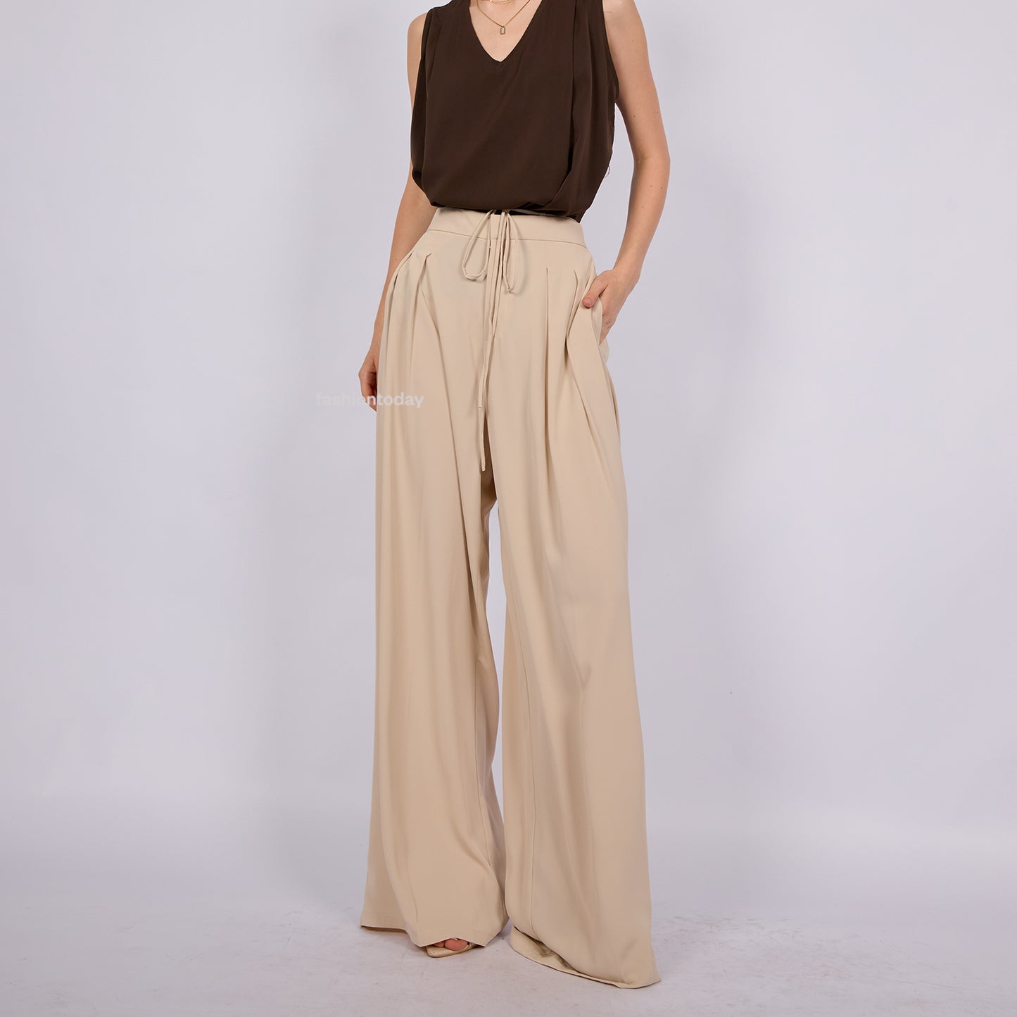 Revi Pants - Fashiontoday