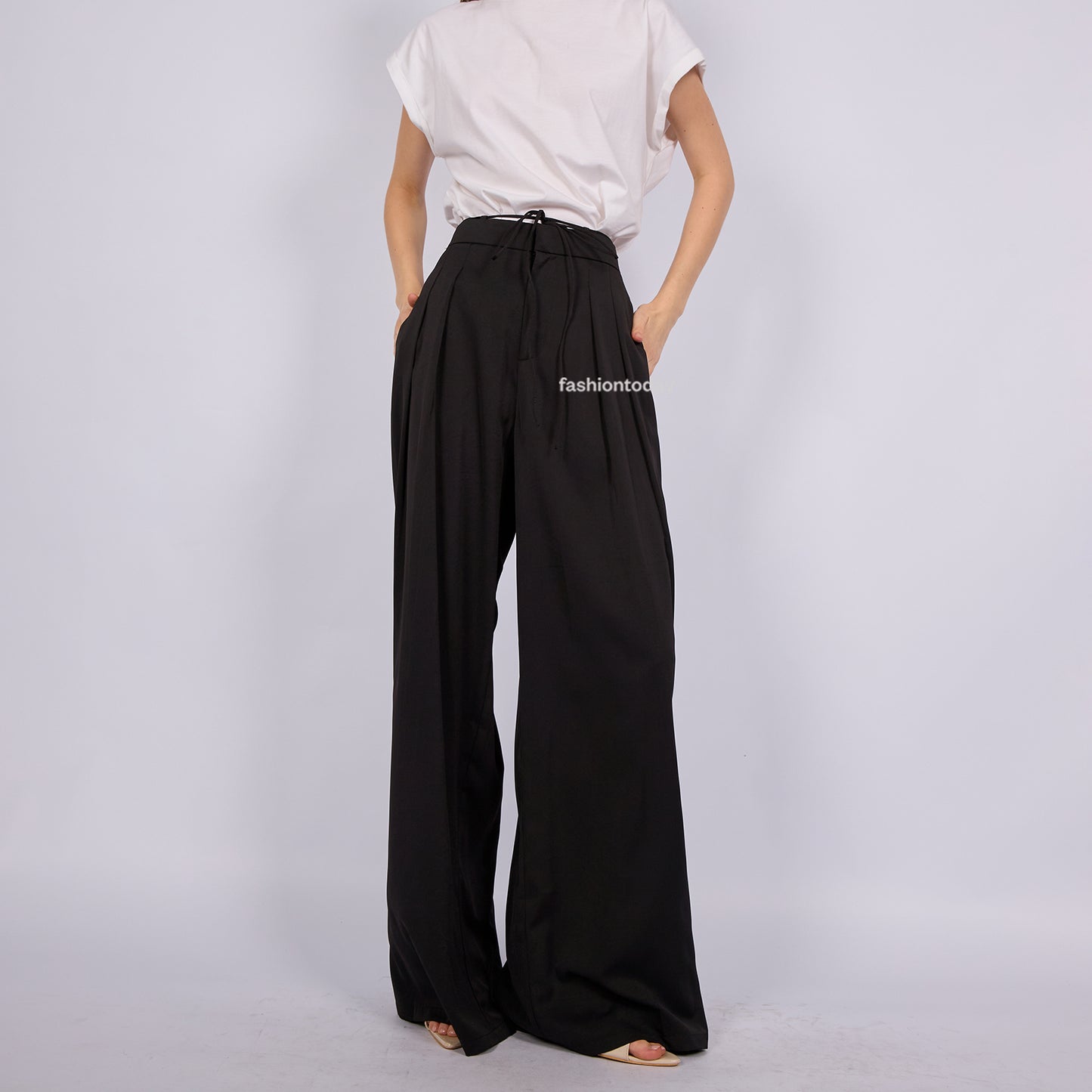 Revi Pants - Fashiontoday