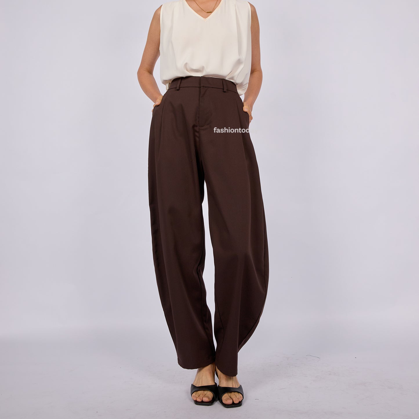 Austin Barrel Pants - Fashiontoday
