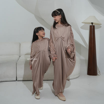 Camelia Series Kaftan Anak Sarimbit Keluarga Lebaran