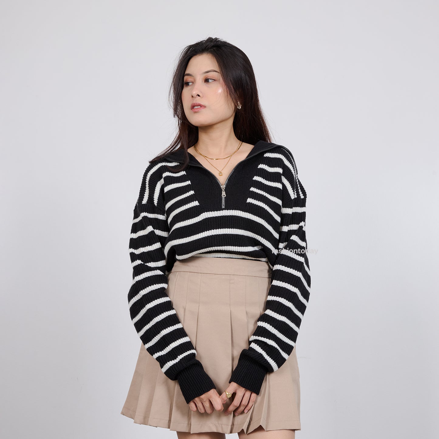 Lany Sweater