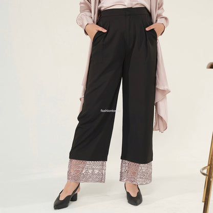 Nameera Pants